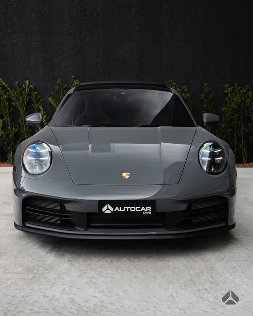 PORSCHE 911 CARRERA - Imagem 2