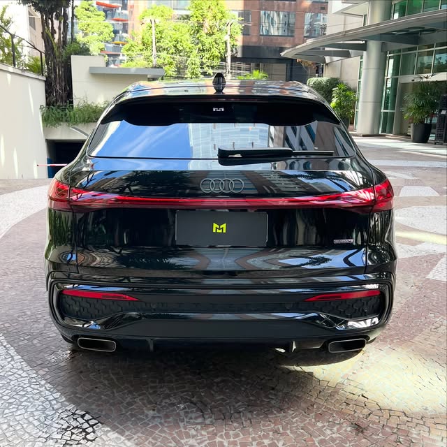 AUDI Q5 SPORTBACK S-LINE - Imagem 6