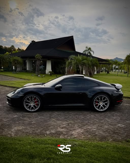 PORSCHE 911 CARRERA 3.0 - Imagem 4