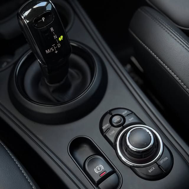 MINI COOPER COUNTRYMAN - Imagem 9