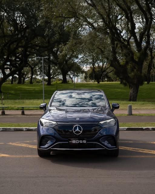 MERCEDES-BENZ EQE - Imagem 3