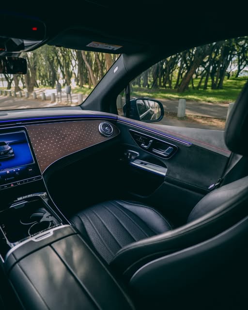MERCEDES-BENZ EQE - Imagem 7