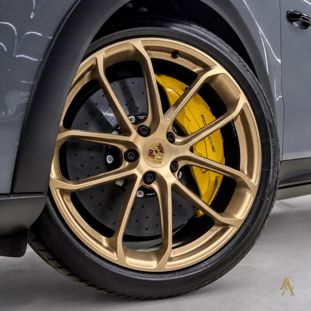 PORSCHE CAYENNE TURBO GT - Imagem 5