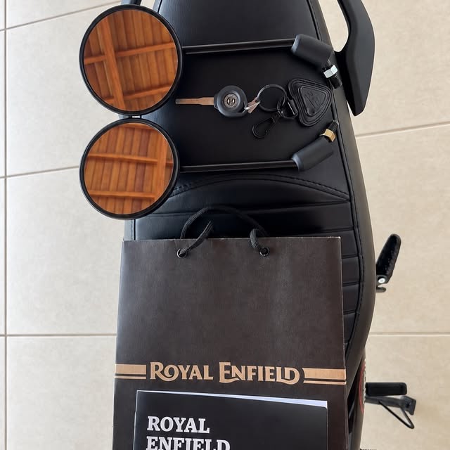 ROYAL ENFIELD HUNTER - Imagem 9