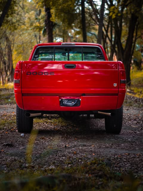 DODGE RAM 1500 LARAMIE SLT - Imagem 11