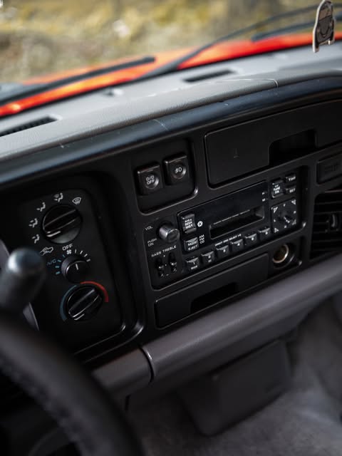 DODGE RAM 1500 LARAMIE SLT - Imagem 18