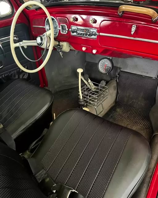 VOLKSWAGEN FUSCA - Imagem 4