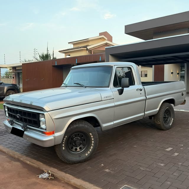 FORD F-1000 - Imagem 1