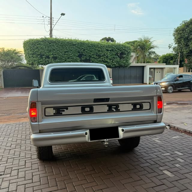 FORD F-1000 - Imagem 5