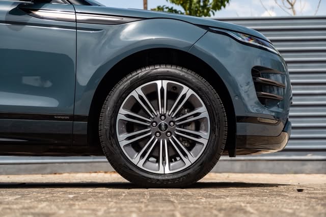 LAND ROVER RANGE ROVER EVOQUE AUTOBIOGRAPHY - Imagem 10