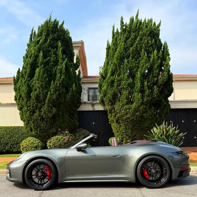 PORSCHE 911 CARRERA GTS - Imagem 16