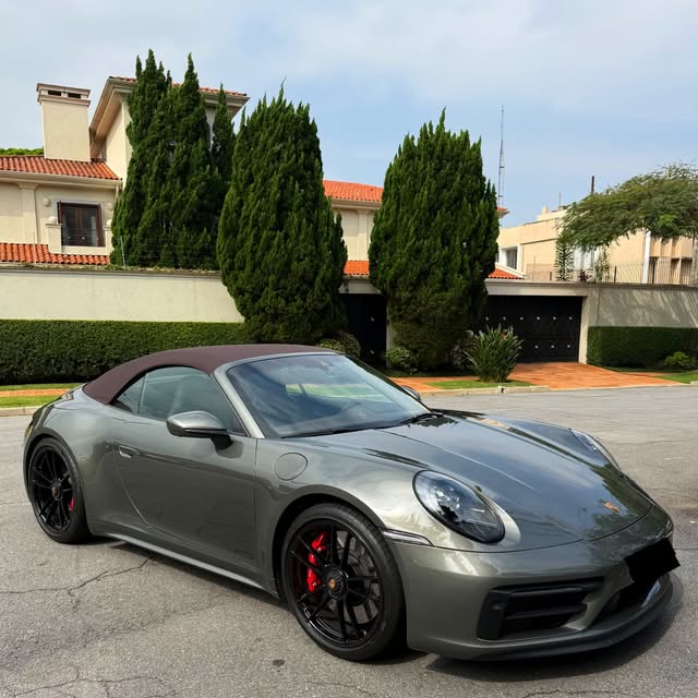 PORSCHE 911 CARRERA GTS - Imagem 5
