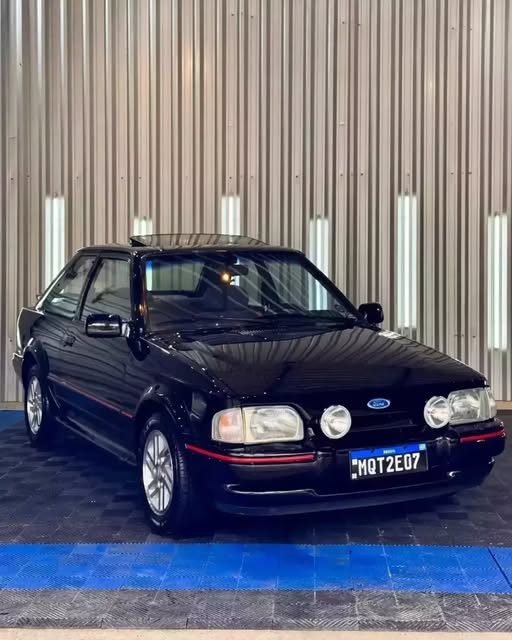FORD XR3 - Imagem 18