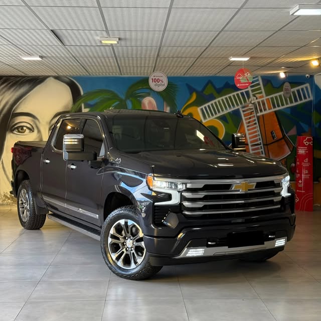 CHEVROLET SILVERADO HIGH COUNTRY - Imagem 1