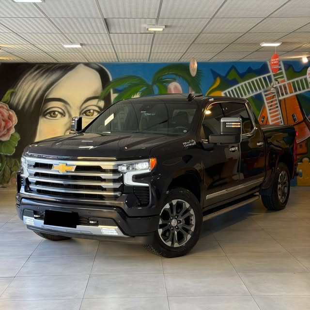 CHEVROLET SILVERADO HIGH COUNTRY - Imagem 2