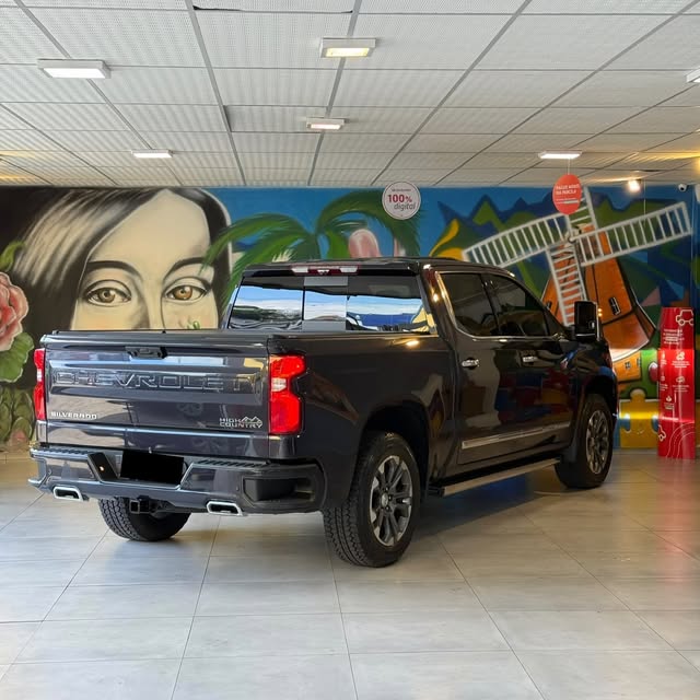 CHEVROLET SILVERADO HIGH COUNTRY - Imagem 5