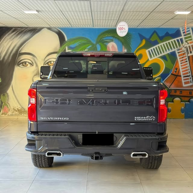 CHEVROLET SILVERADO HIGH COUNTRY - Imagem 6