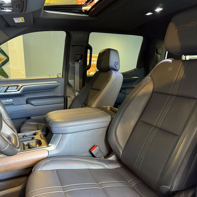 CHEVROLET SILVERADO HIGH COUNTRY - Imagem 10