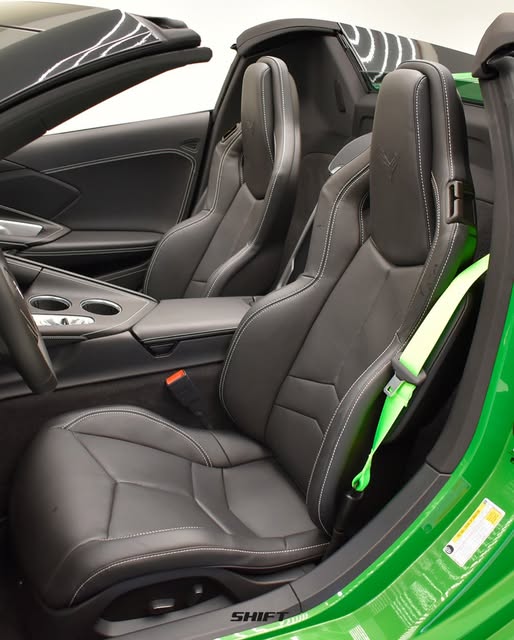 CHEVROLET CORVETTE 1 LT - Imagem 6