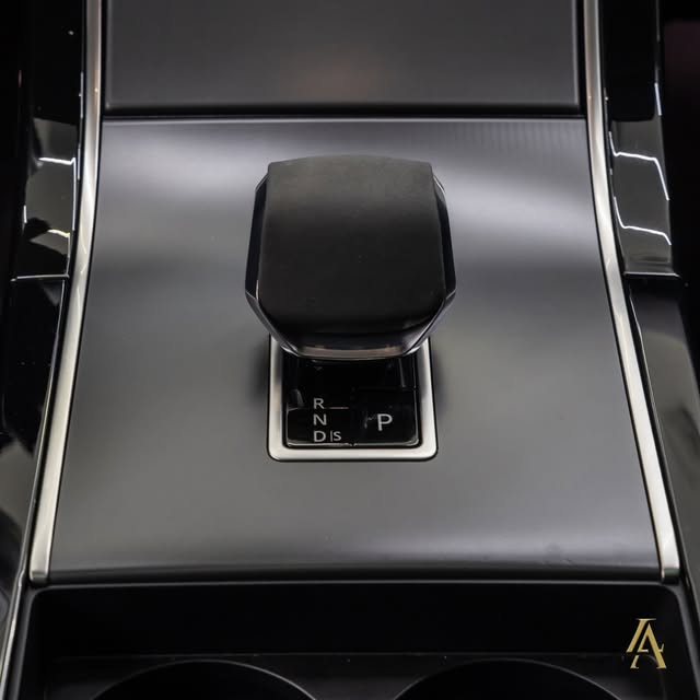 LAND ROVER VELAR P400E HSE R-DYNAMIC - Imagem 11