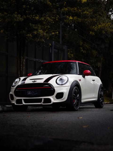 MINI JOHN COOPER WORKS JOHN COOPER WORKS - Imagem 1