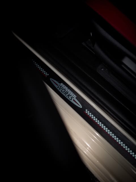 MINI JOHN COOPER WORKS JOHN COOPER WORKS - Imagem 19