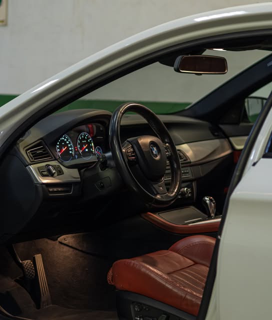 BMW M5 - Imagem 4