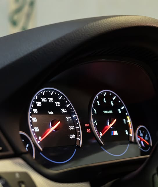 BMW M5 - Imagem 7
