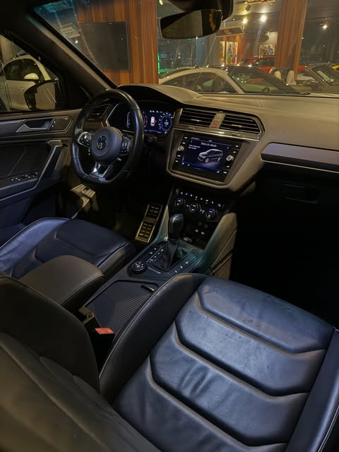 VOLKSWAGEN TIGUAN R-LINE - Imagem 11