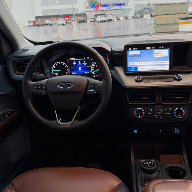 FORD MAVERICK LARIAT FX4 - Imagem 5