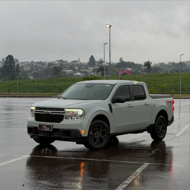 FORD MAVERICK LARIAT FX4 - Imagem 9