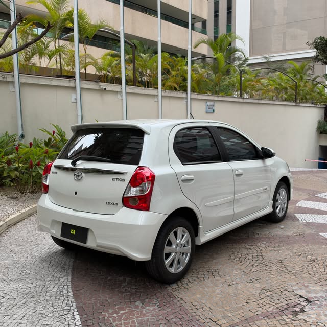 TOYOTA ETIOS XLS - Imagem 5