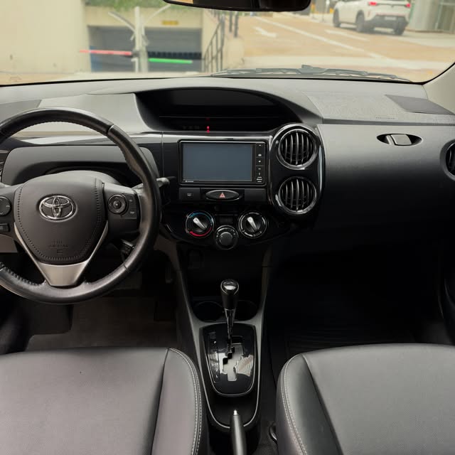 TOYOTA ETIOS XLS - Imagem 7
