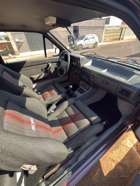 VOLKSWAGEN GOL GTI - Imagem 12