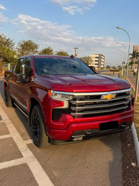 CHEVROLET SILVERADO HIGH COUNTRY - Imagem 1