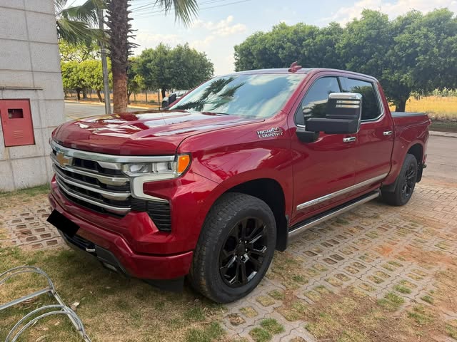 CHEVROLET SILVERADO HIGH COUNTRY - Imagem 2
