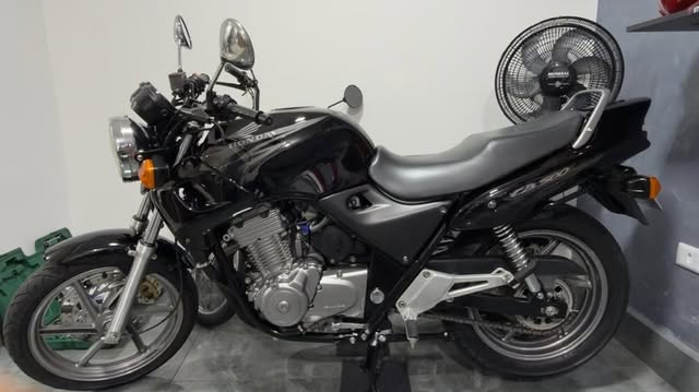 HONDA CB 500 - Imagem 1