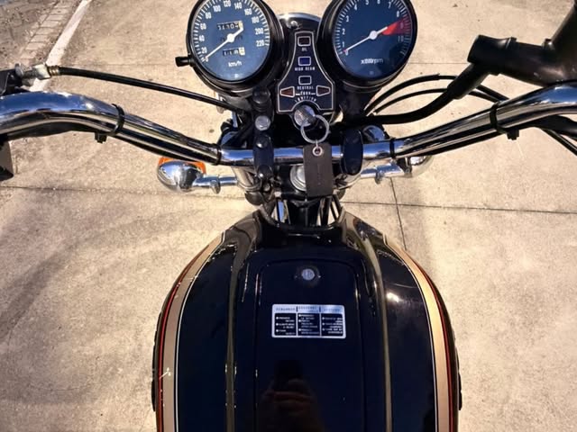 HONDA CB 750 K7 - Imagem 3