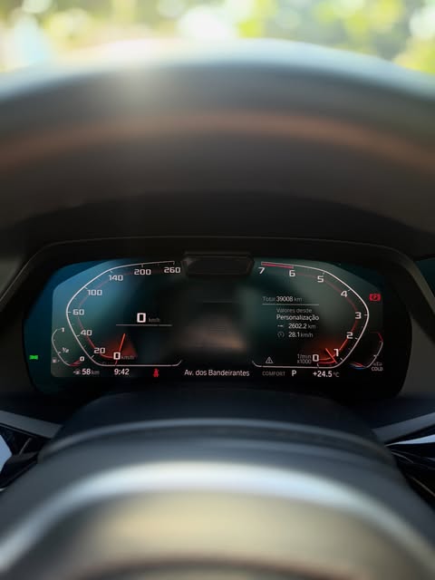 BMW X7 M50I - Imagem 8