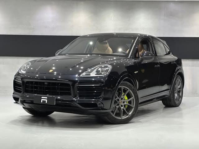 PORSCHE CAYENNE 3.0 V6 E HYBRID COUPÉ AWD TIPTRONIC S - Imagem 2