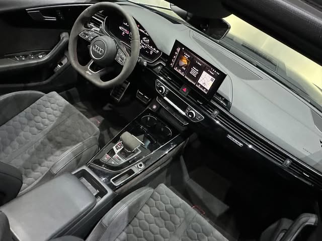AUDI RS5 COMPETITION PLUS - Imagem 6
