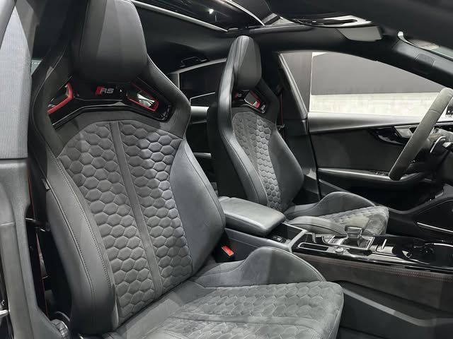 AUDI RS5 COMPETITION PLUS - Imagem 7