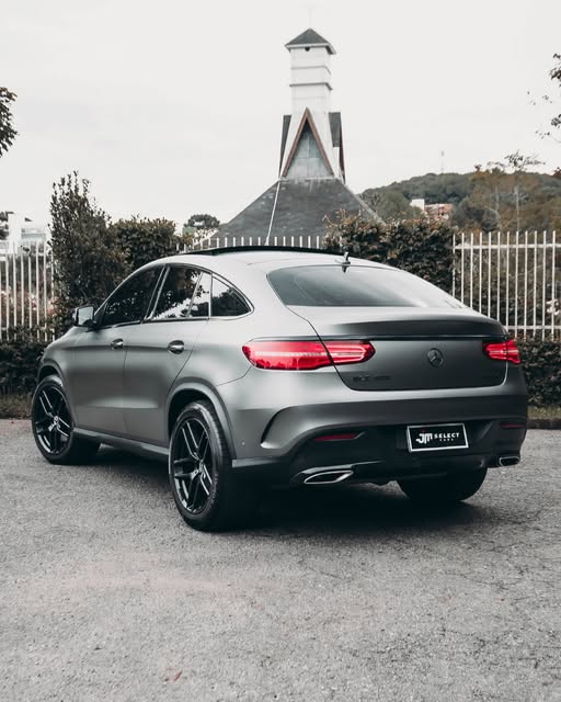 MERCEDES-BENZ GLE GLE400 COUPÉ - Imagem 2