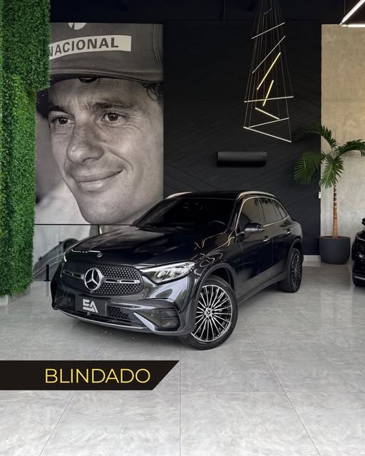MERCEDES-BENZ GLC 300 2.0 MHEV AMG LINE 4MATIC 9G-TRONIC - Imagem 1
