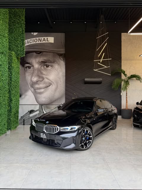 BMW 320I M SPORT - Imagem 1