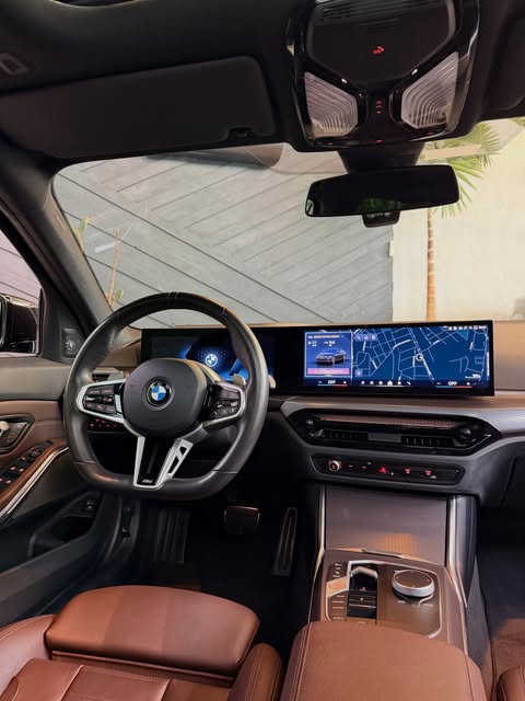 BMW 320I M SPORT - Imagem 4