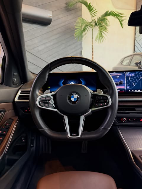 BMW 320I M SPORT - Imagem 5