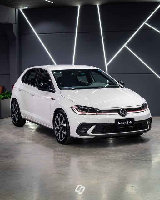 VOLKSWAGEN POLO GTS - Imagem 11
