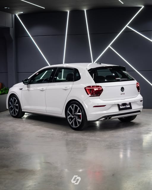 VOLKSWAGEN POLO GTS - Imagem 13
