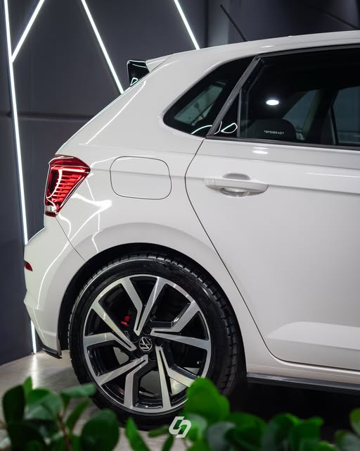 VOLKSWAGEN POLO GTS - Imagem 15